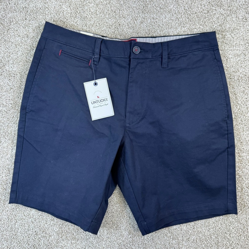UNTUCKit St Vincent Mens Navy Blue Chino Shorts Size 32 9 Inch Inseam NWT